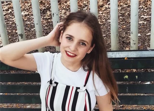 Maestra de inglés imparte clases particulares y de apoyo a otras asignaturas