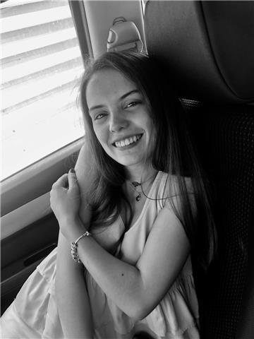 Doy clases particulares de todas las materias de eso y educación primaria. me desplazo al domicilio