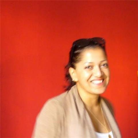 Professional Writer & translator: Reviso textos en Inglés / clases de conversación y escritura (Cambridge exams)