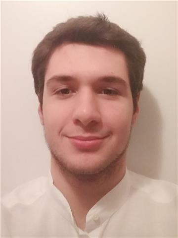 Laureando in chimca, con diploma di perito tecnico. Facciamola diventare una materia interessante insieme, ti va?