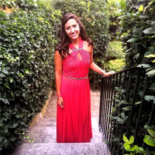 Studentessa diplomata al liceo scientifico offre lezioni private di matematica, scienze e inglese