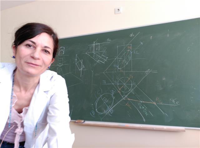 DIBUJO TÉCNICO sistema diédrico-geometría EVAU UNI OPOS PROFESORADO