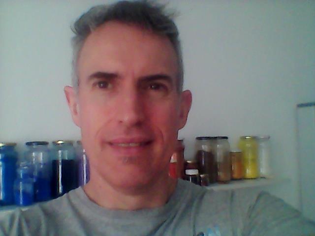 Classes particulars de dibuix, pintura, experimentació plàstica i land art