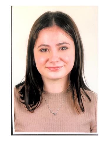 Profesora de inglés imparte clases hasta b1 a niños de todas las edades