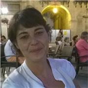 Profesora de Matemáticas, Física y Química con amplia experiencia. También online