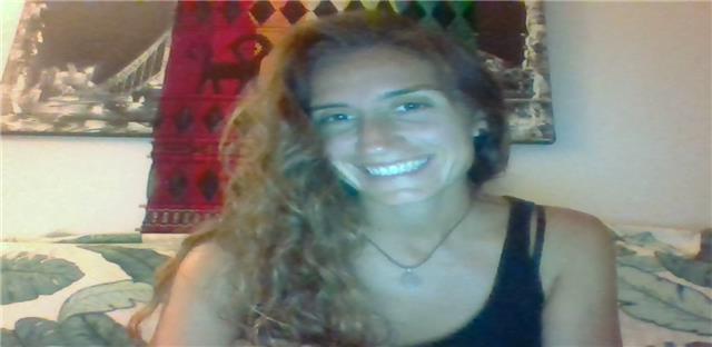 Energía y motivación. 
profesora nativa de español como lengua española con formación específica en ele y años de experiencia en la enseñanza de lenguas, especialmente español.
clases individuales o en grupo. online o presenciales. para todos los niveles 