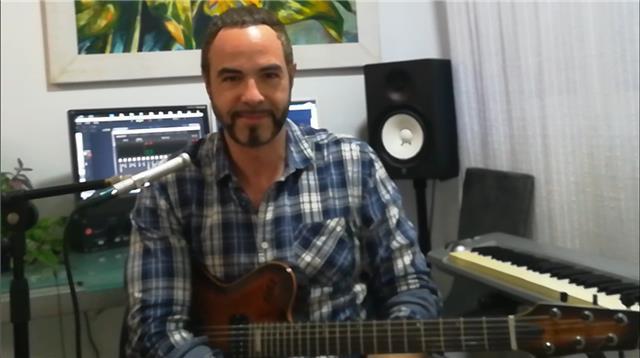 Clases de guitarra electrica, armonía, composición, arreglos y orquestación