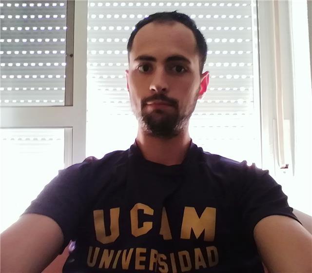 Graduado en historia se ofrece a dar clases para todos los niveles