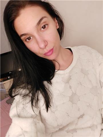 Giovane laureata in Scienze della Mediazione Linguistica offre lezioni di inglese per bambini, ragazzi e adulti