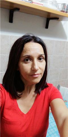 Madrelingua spagnola impartisce lezioni presso il proprio domicilio.€ 10 ad ora