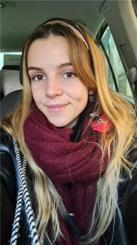 Soy estudiante de magisterio, por lo tanto he trabajado dando clases des de que tengo 16 años. puedo explicar cualquier materia a niños de 0 a 12 años