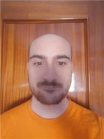 Doy las clases de geografía, historia, arte, lengua e inglés para afianzar aquellos conocimientos más dudosos