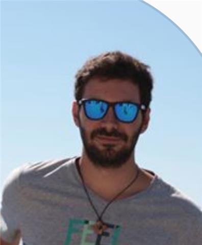 Profesor de Ciencias especializado en Física, Química y Matemáticas en ESO y Bach (Sistema Nacional y Bachillerato Internacional)