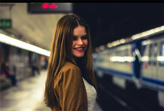 Estudiante de turismo y ade, clases particulares de primaria, eso y bachillerato de ciencias sociales en torrejón de ardoz. disponibilidad geográfica