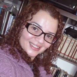 Licenciada en filologia portuguesa y española