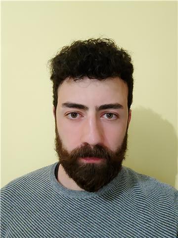 Studente di Ingegneria impartisce lezioni di matematica