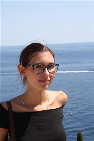 Dottoressa in Filosofia offre ripetizioni per elementari, medie e superiori