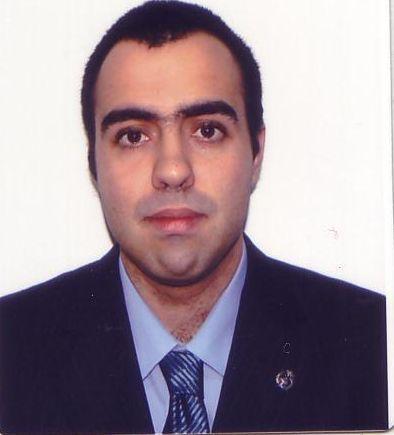 Ingeniero da clases particulares a universitarios