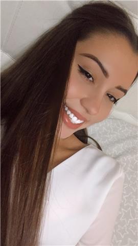 Ragazza diplomata in Relazioni Internazionali con buona conoscenza delle lingue offre ripetizioni di lingua inglese