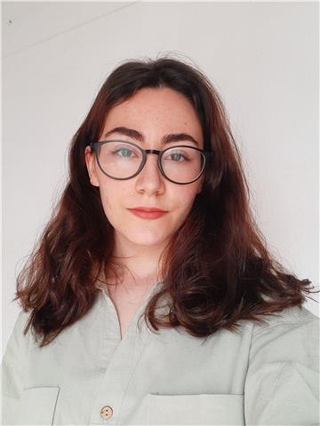 María Luisa Garzón Santacruz