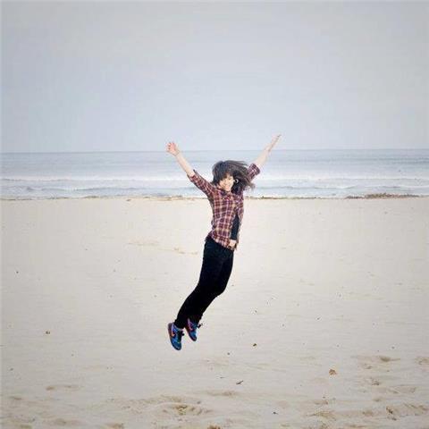 Dibujo con illustrator // retoque con photoshop