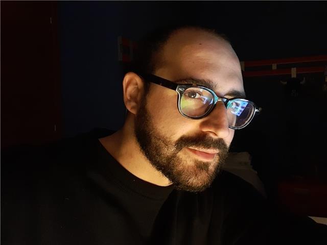 Insegnante madrelingua italiana per stranieri