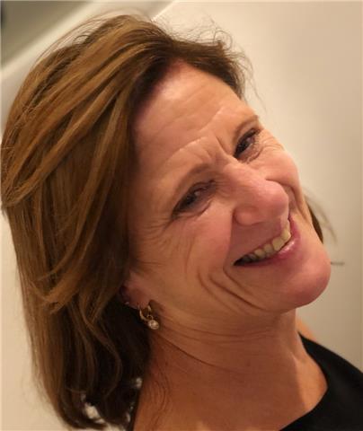 English teaching from beginners to conversation practice