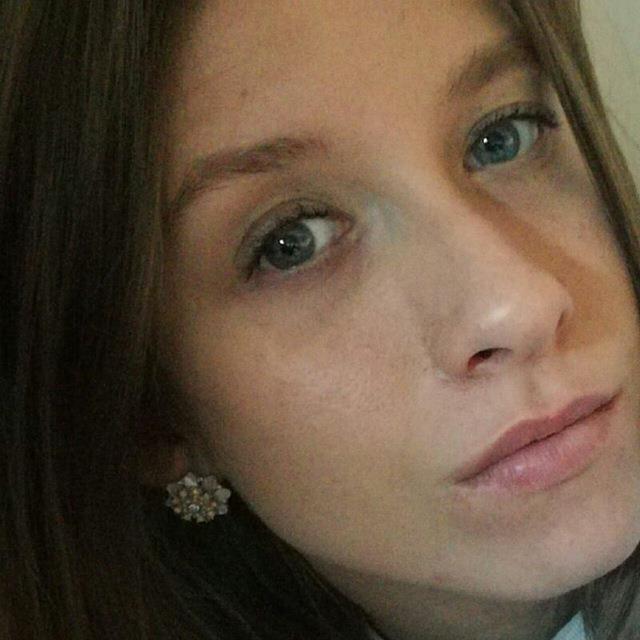 Studentessa offre aiuto compiti in tutte le materie