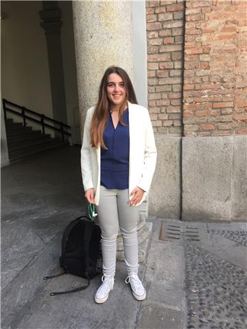 Laureata in scienze dei beni culturali offre lezioni private di storia, storia dell'arte e italiano