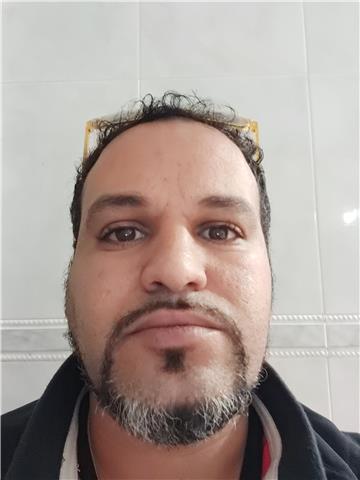 Nativo francés bachillereto en matematiquas con opcion sciencas de l'ingeneria se dan clases de francés cualquier nivel, pero tambien repaso en mates, fisica quimica, naturals, socials