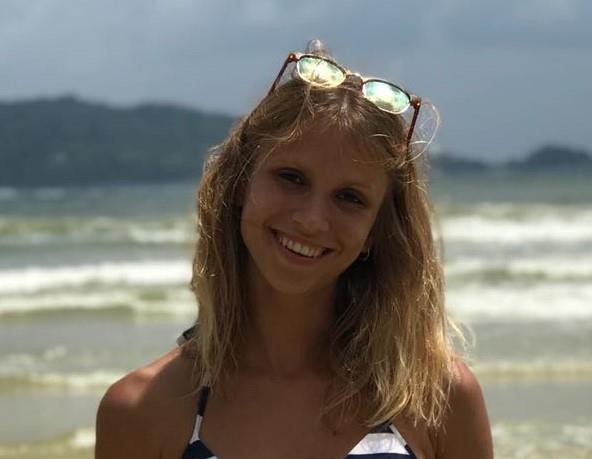 Doy clases particulares de todas las asignaturas a alumnos de primaria y eso