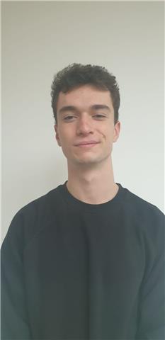 Etudiant à CentraleSupélec et ancien préparationnaire de Louis-le-Grand donne cours de physique niveau post-bac/lycée/collège