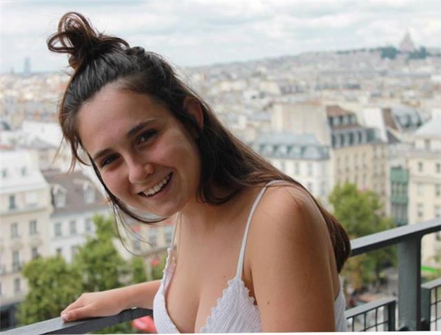 Doy clases particulares económicas de distintas asignaturas hasta nivel de 2 de bachillerato incluido. tengo experiencia