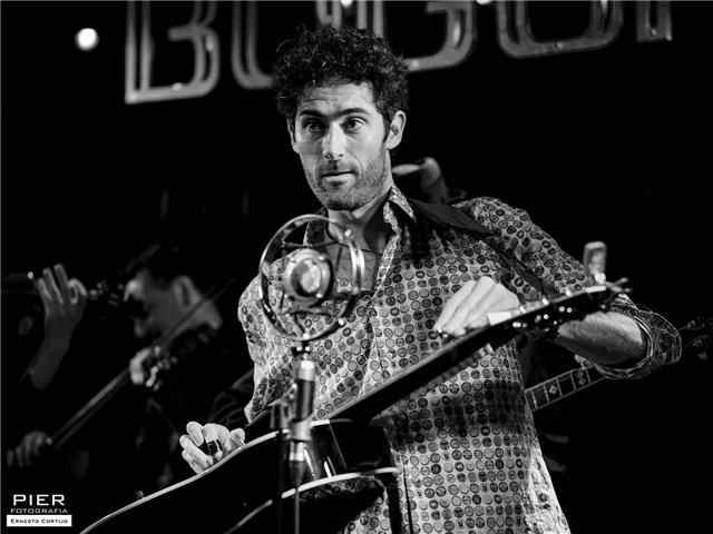 Clases de guitarra, ukulele, steel guitar ( lap steel, dobro, weissenborn) y ukulele