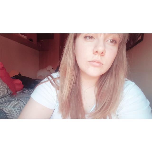 Doy clases de refuerzo de primaria, eso y bachillerato de sociales