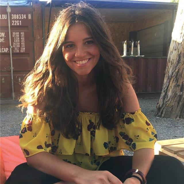 Profesora titulada y con experiencia ofrece clases de español como lengua extranjera (para niños, jóvenes y adultos)