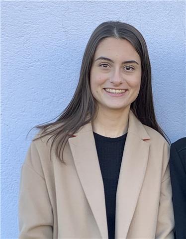 Studentessa offre ripetizioni di inglese per elementari/medie/superiori