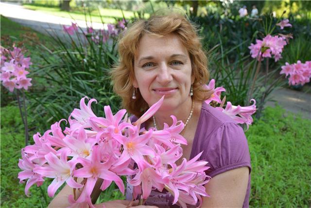 Español- ruso: clases particulares, traducciones, excursiones, asistente personal, acompaño al médico, abogado, juzgado