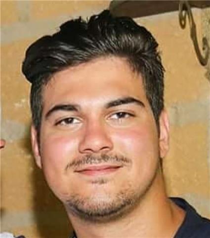 DIPLOMATO OFFRO LEZIONI DI STORIA, ITALIANO, MATEMATICA, GEOMETRIA