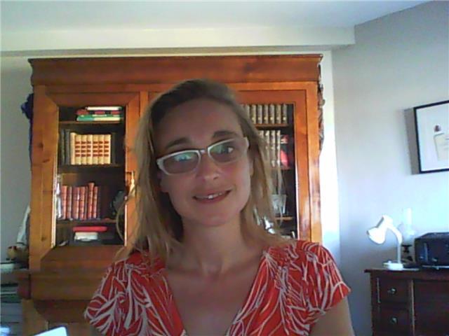 Profesora titulada nativa francés y español extranjeros/ también para internationals schools, centros bilingües