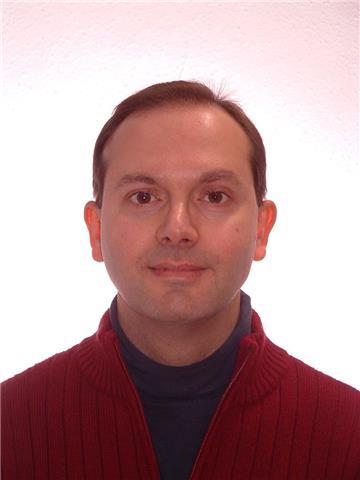 Ingeniero con experiencia para clases de matemáticas, física y química e inglés