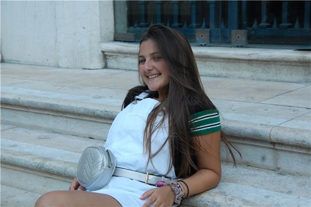 Estudiante de magisterio de educación primaria da clases de lengua, matemáticas, inglés, naturales... a nivel de educación primaria en pamplona