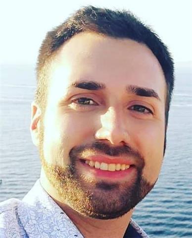 Avvocato civilista, con esperienza nel campo notarile, impartisce lezioni di diritto online per tutti i livelli di difficoltà