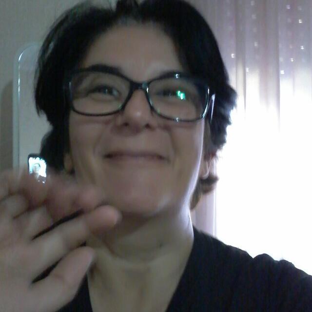 Laureato impartisce lezioni di matematica e informatica a studenti di ogni ordine e grado