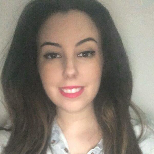 Soy educadora infantil, maestra finalizando el doble grado en magisterio de infantil y primaria. doy clase a niños de infantil, primaria y eso