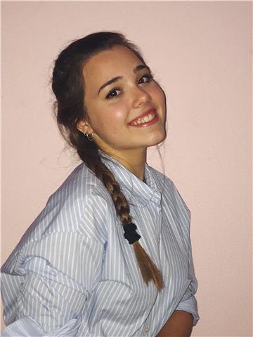 Doy clases de cualquier materia en primaria y en la eso