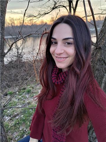 Dottore in biologia in inglese offre aiuto compiti