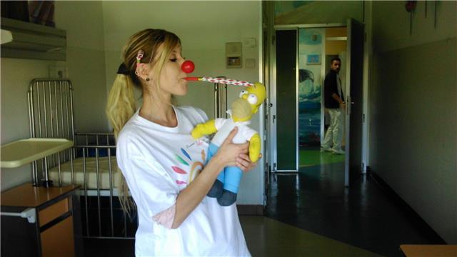 Lauretta in scienze della formazione e frequenza al liceo linguistico