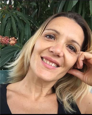 Laureata in giurisprudenza; esperienza con ripetizioni a casa