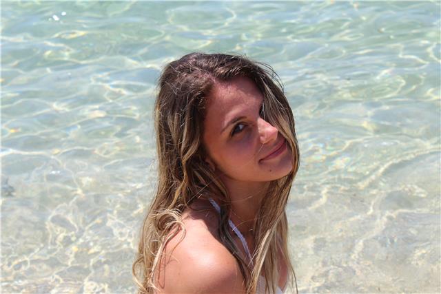Studentessa diploma offre lezioni private a tutti coloro che lo necessitano